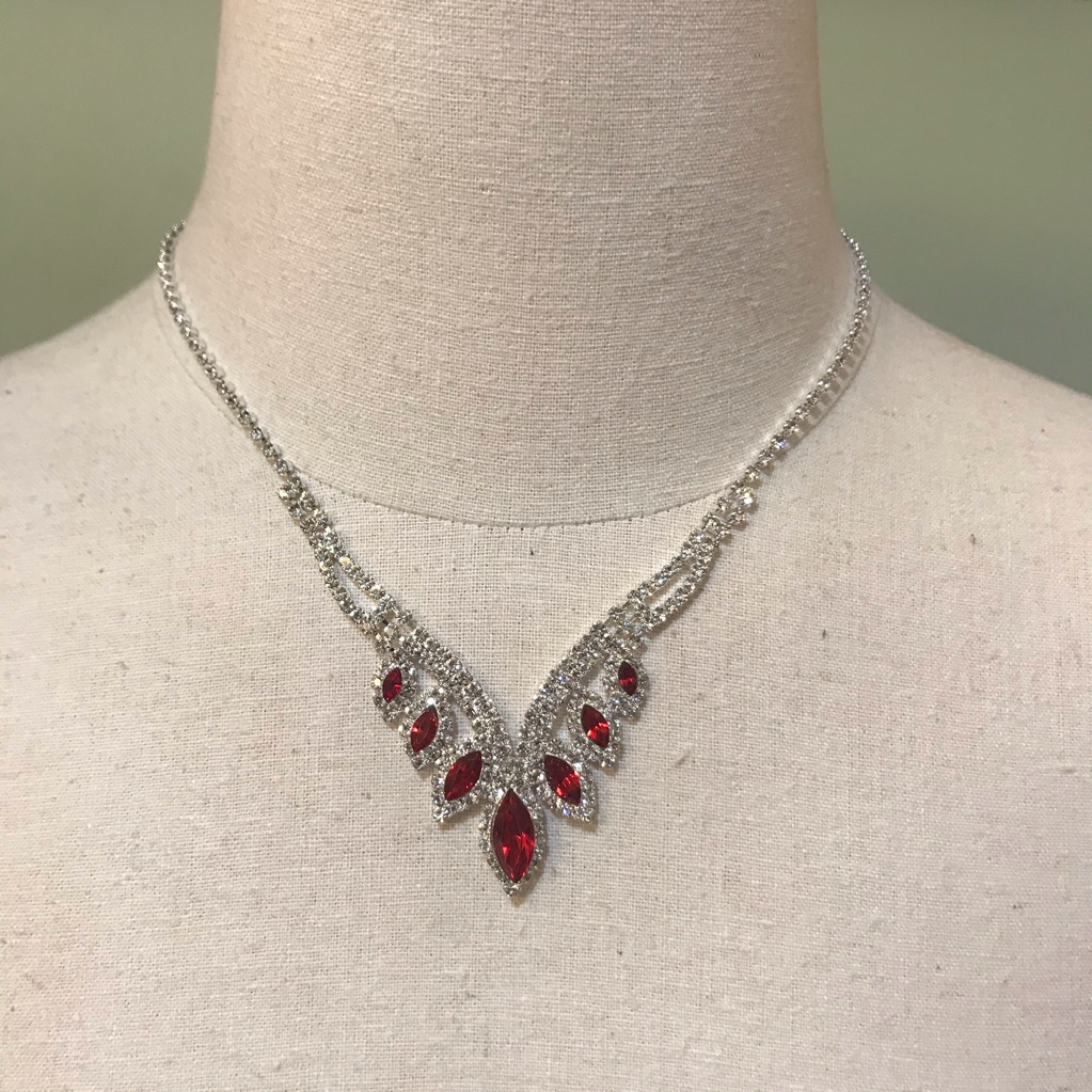 New SilverRed Necklace And Earrings Set 22$